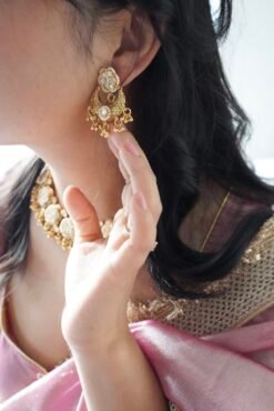 Kusum Antique Necklace Set - Image 3