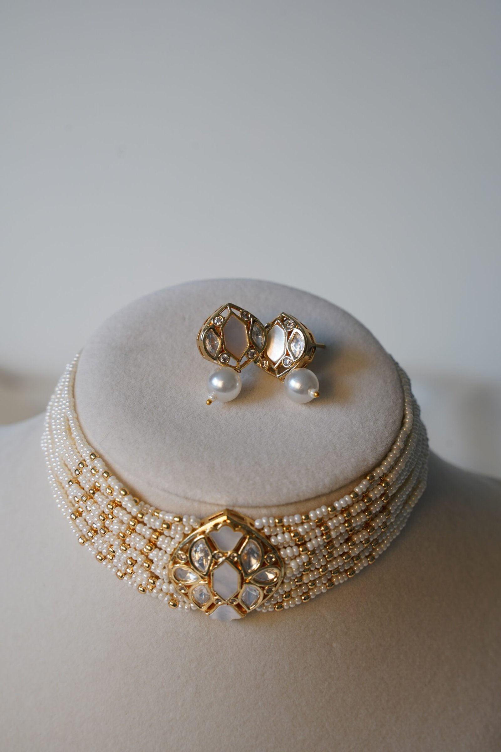 Ivory Beaded Choker set - Image 4