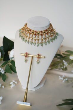 Nysha Ruby and Green Antique Set - Image 3