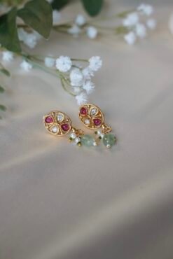 Nysha Ruby and Green Antique Set - Image 4