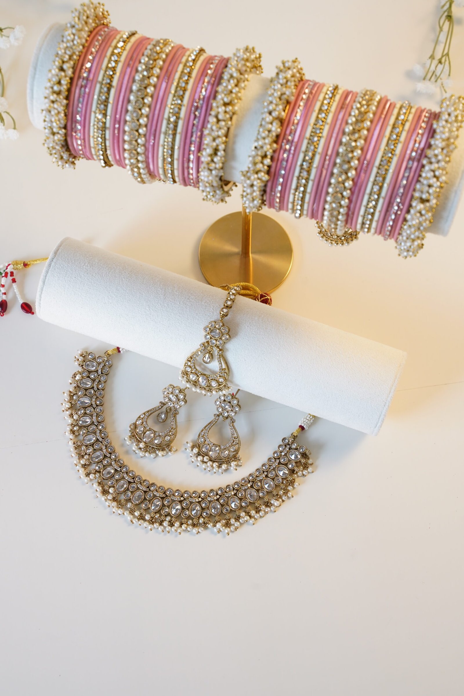 Aura Necklace Set