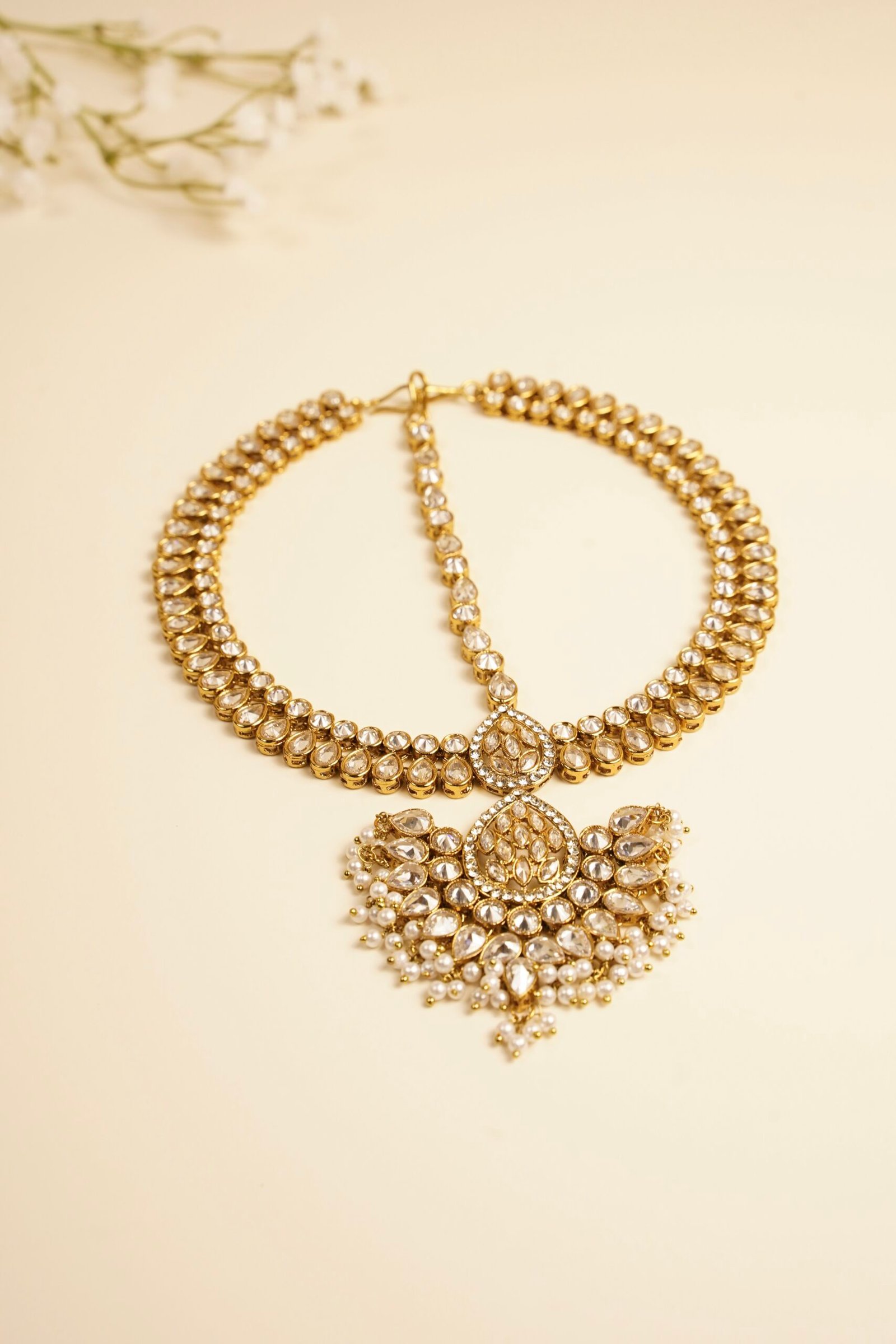 Zoya Stone and Pearls Mathapatti - Image 3