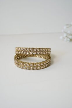 Leafy Vine stone bangle - Image 4