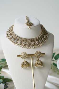 Phool Zahra Necklace Set