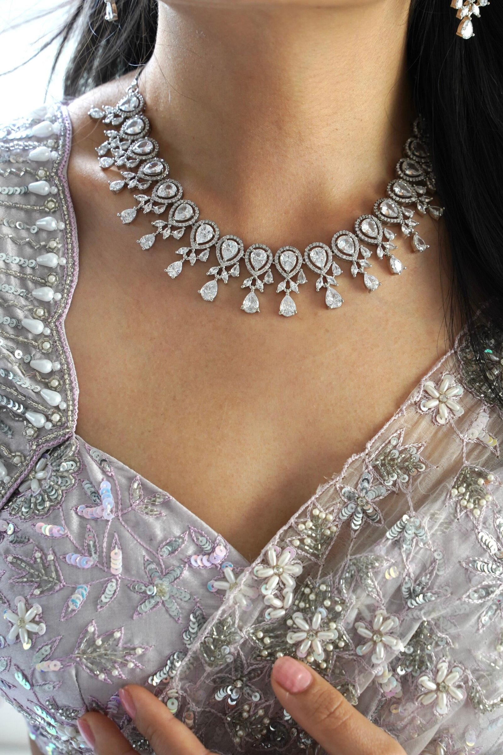 Slim Drop Necklace Set - Image 3