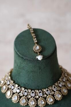 Alternative view of Noor clear Stone Necklace Set
