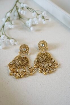 Heritage Temple Kundan Earrings