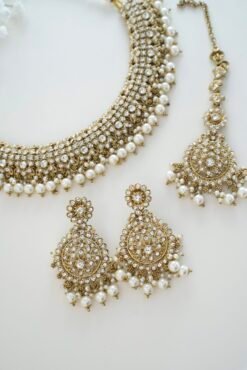 Zoya Necklace Set - Clear - Image 3