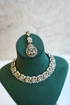 sparkly-small-stone-necklace-earrings-tikka-set