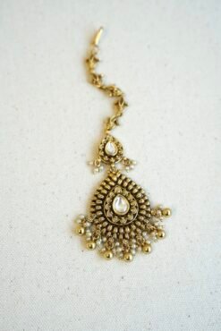 Temple kundan Bridal Tikka Oval shapped