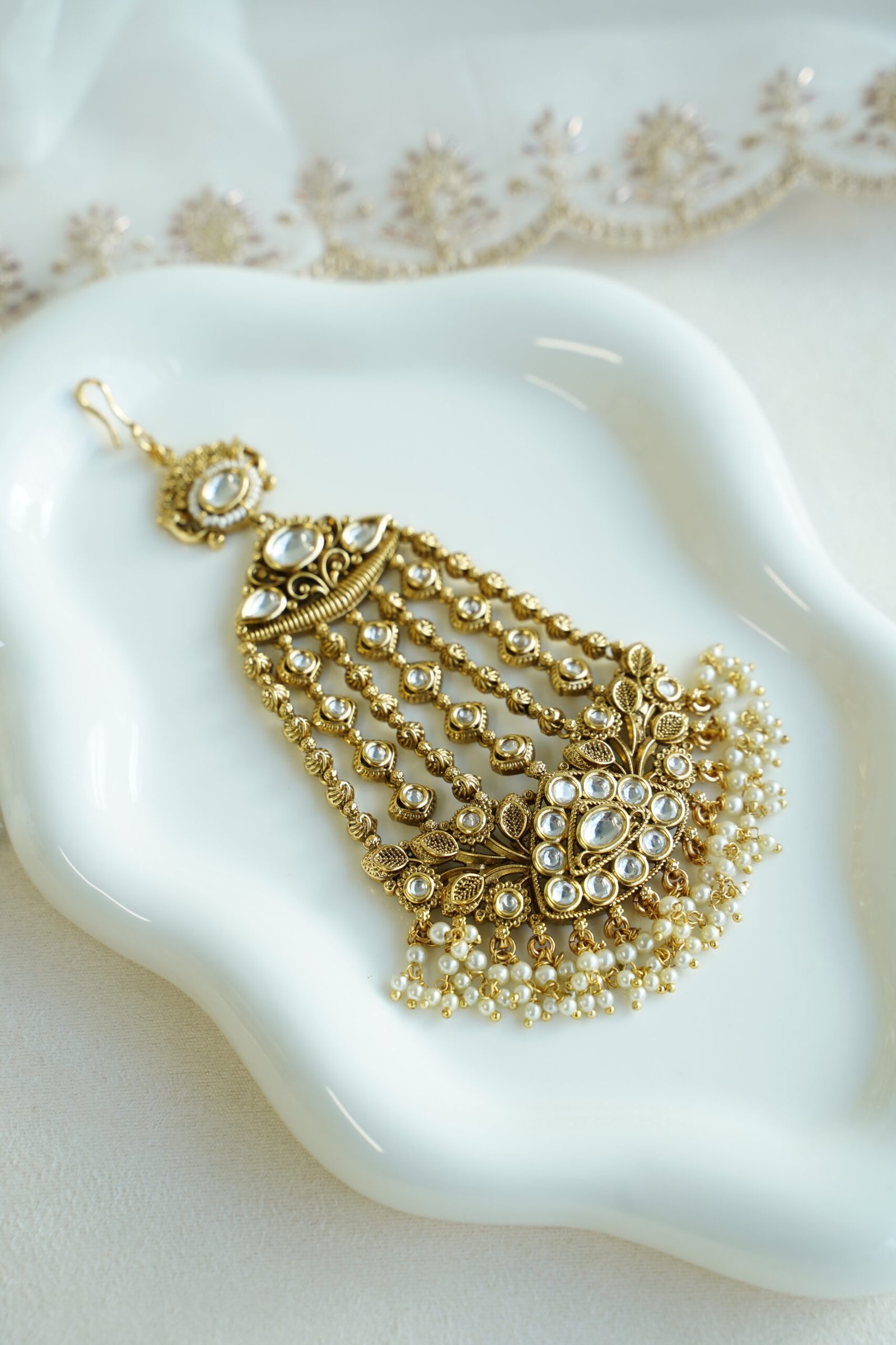 Kundan vine passa jhumar with pearl drops - South Asian bridal hair jewelry