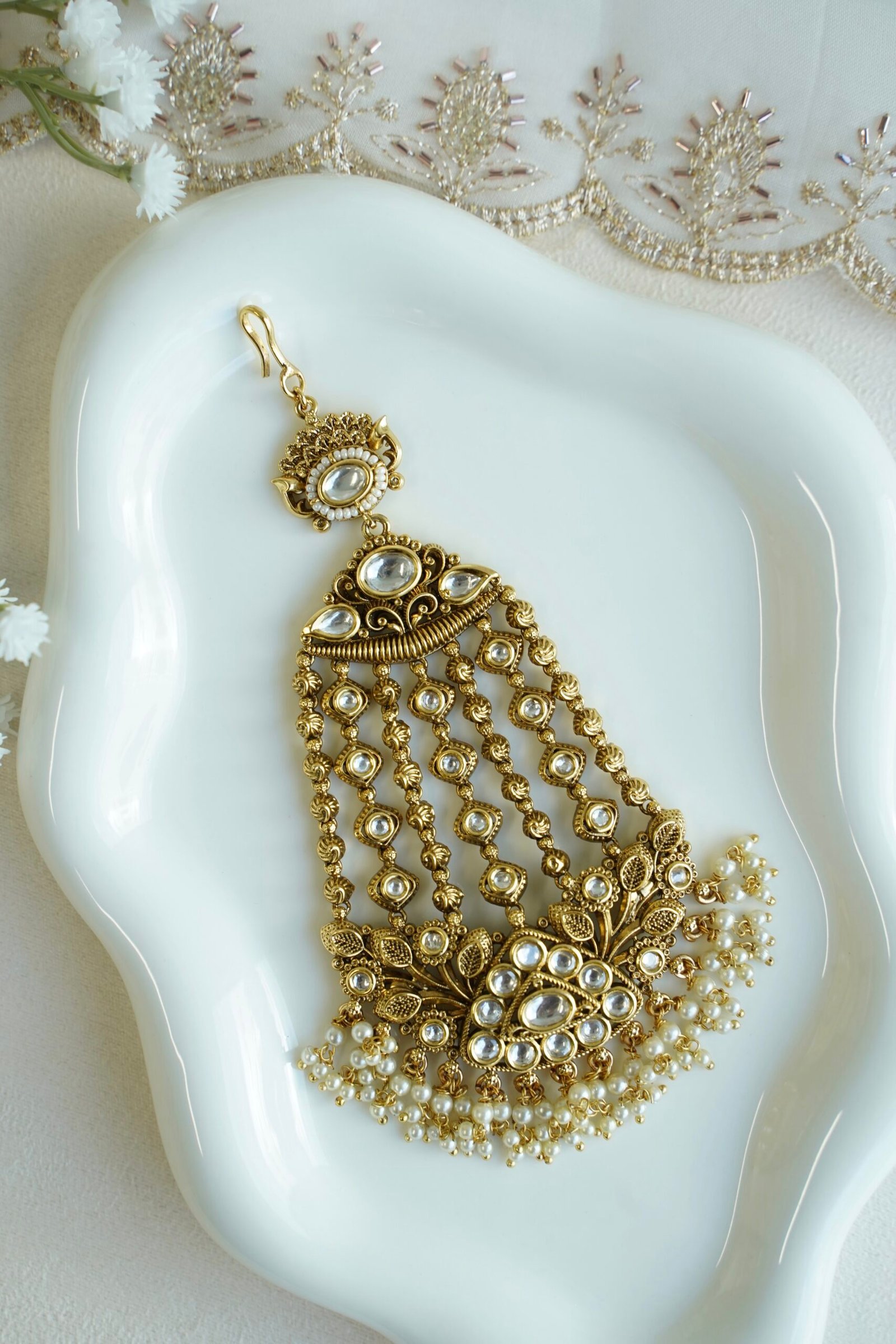 Gold plated Kundan passa jhumar with pearl drops - South Asian bridal hair jewelry