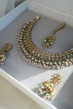 Antique gold Heer necklace set with pastel mint and pink stones, pearl and crystal drops