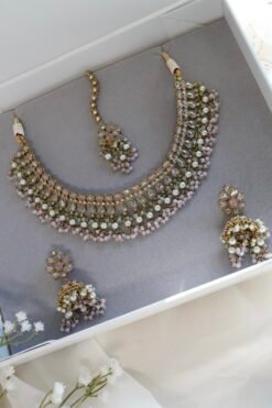 Antique gold Heer necklace set with pastel mint and pink stones, pearl and crystal drops