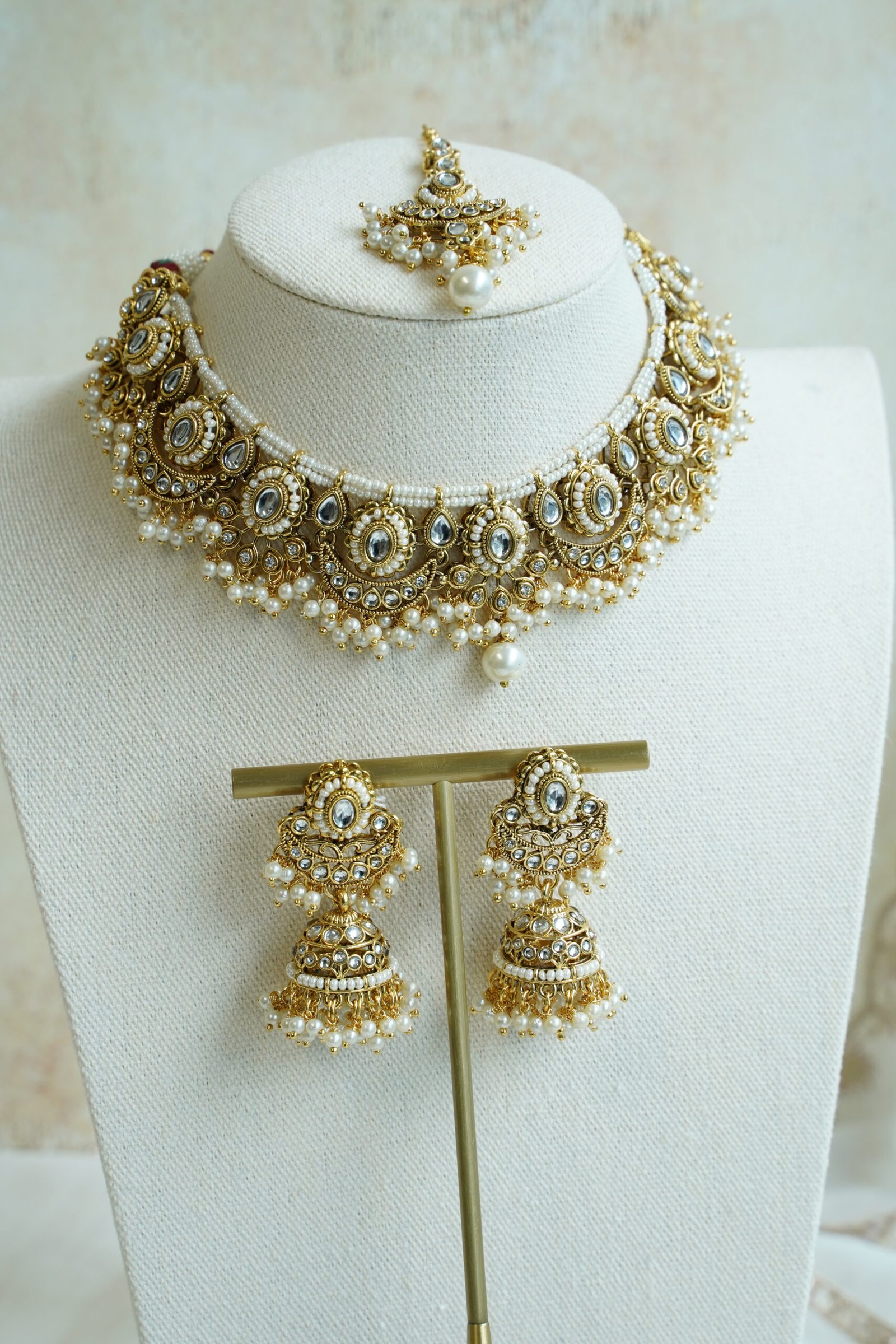 Mahnoor Artificial Kundan Set