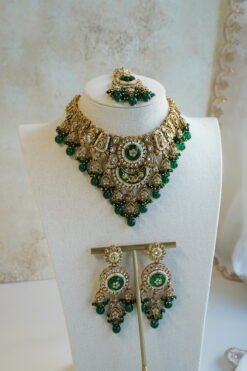 Gold and emerald green Suraiya necklace set with matching tikka and earrings