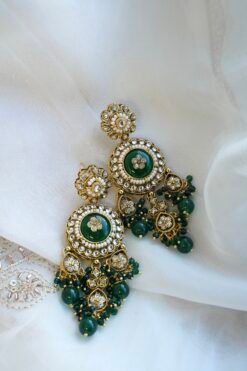 Gold and emerald green Suraiya necklace set with matching tikka and earrings