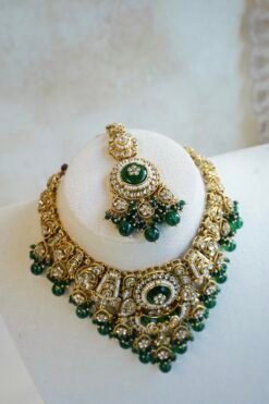 Gold and emerald green Suraiya necklace set with matching tikka and earrings